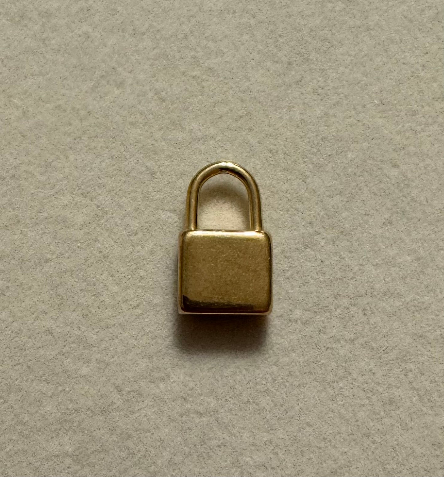 Gold Lock (18k Gold Plated)